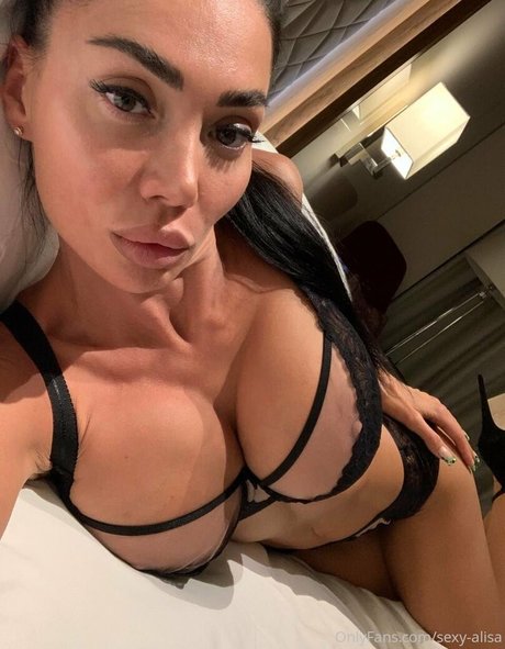 Sexy-Alisa