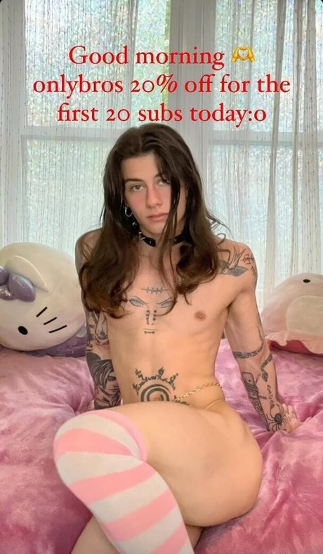 Foto desnuda filtrada de OnlyFans de William Dolan