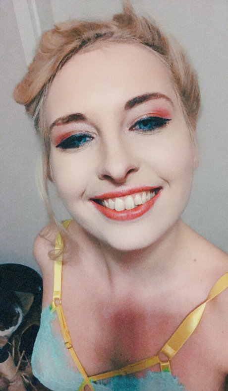 Foto desnuda filtrada de OnlyFans de Poeticminx