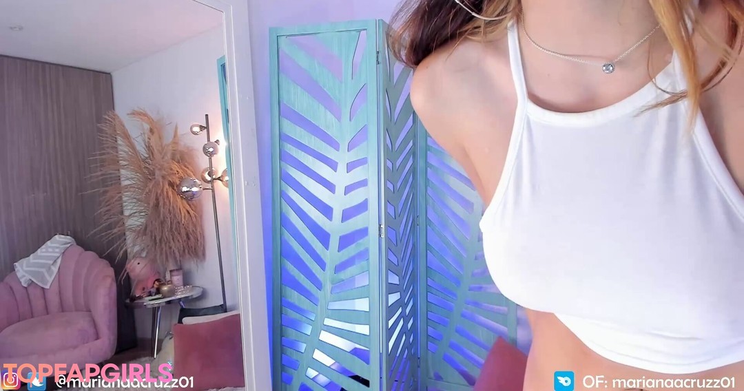 Foto desnuda filtrada de OnlyFans de Mariannacruzz #27 Foto desnuda filtrada de OnlyFans de Mariannacruzz #27