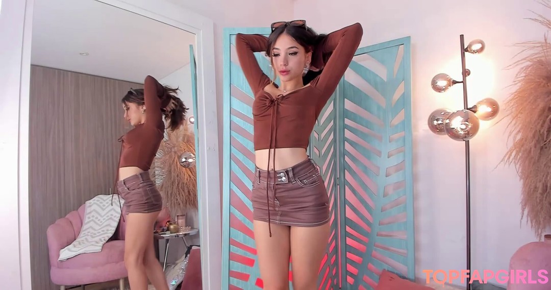 Foto desnuda filtrada de OnlyFans de Mariannacruzz #29 Foto desnuda filtrada de OnlyFans de Mariannacruzz #29