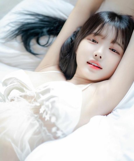 Mina8017