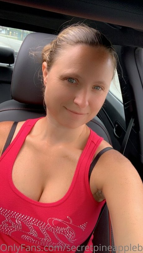 Secretpineapplebabe