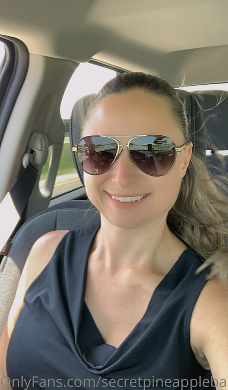 Secretpineapplebabe