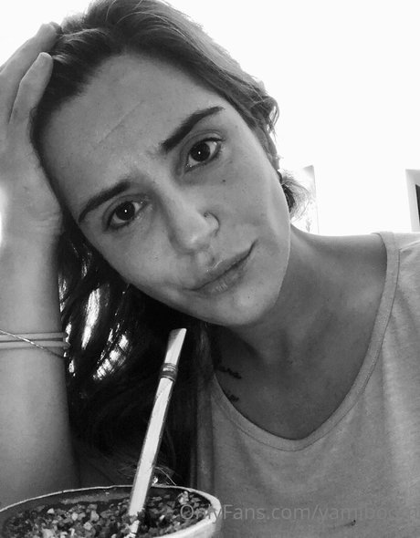 Sweetarabgirl