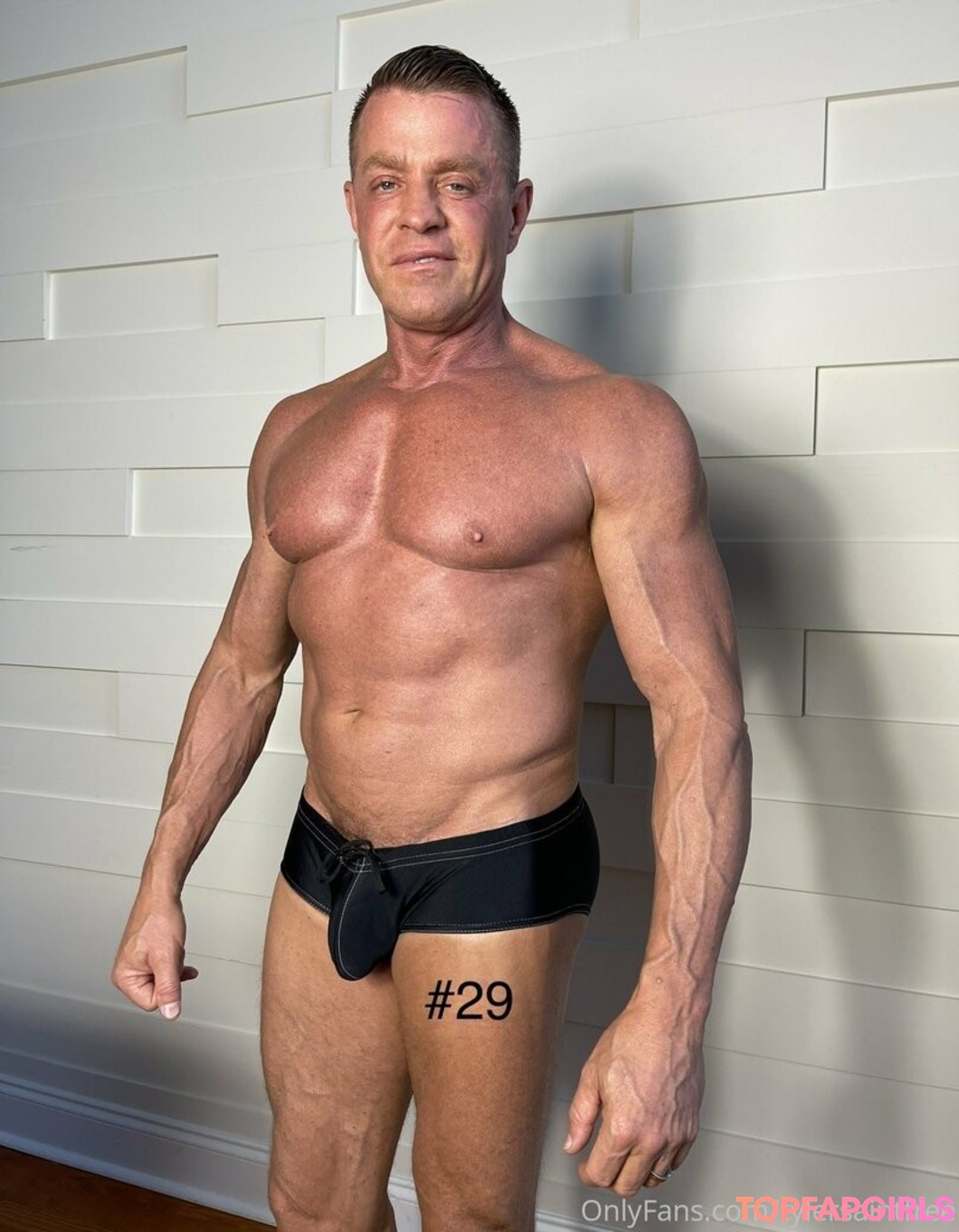 Foto desnuda filtrada de OnlyFans de Tylersaintfree #63 Foto desnuda filtrada de OnlyFans de Tylersaintfree #63