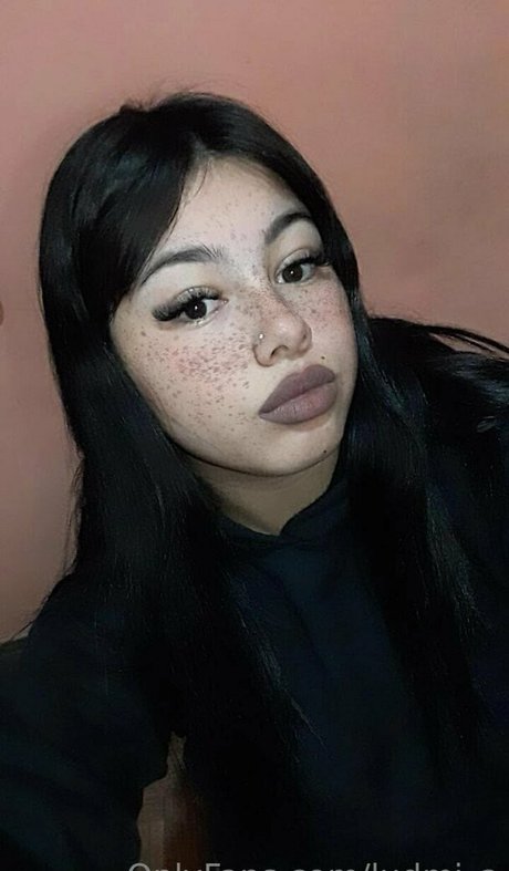 Foto desnuda filtrada de OnlyFans de Ludmia