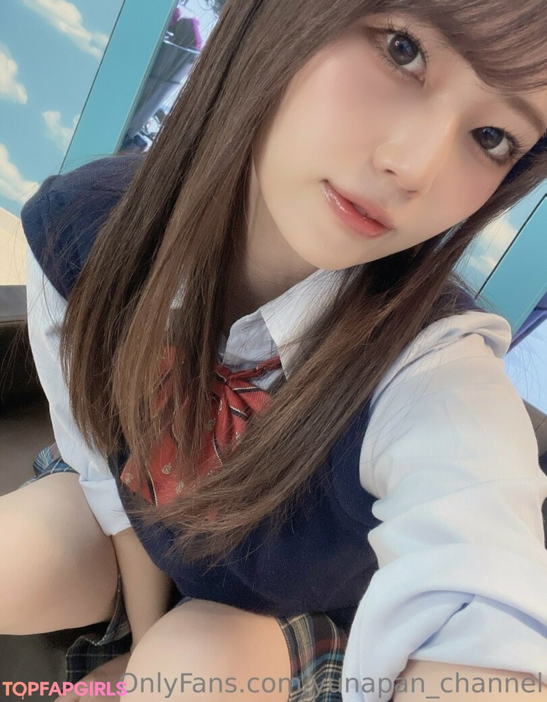 Foto desnuda filtrada de OnlyFans de Yunapanchannel #13 Foto desnuda filtrada de OnlyFans de Yunapanchannel #13