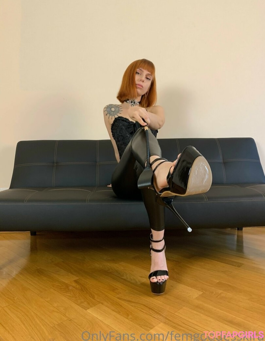 Foto desnuda filtrada de OnlyFans de Goddess Kira #53 Foto desnuda filtrada de OnlyFans de Goddess Kira #53