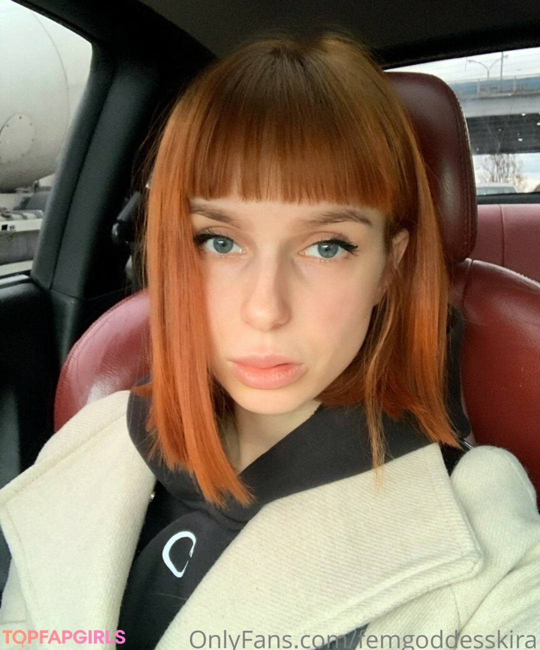 Foto desnuda filtrada de OnlyFans de Goddess Kira #54 Foto desnuda filtrada de OnlyFans de Goddess Kira #54