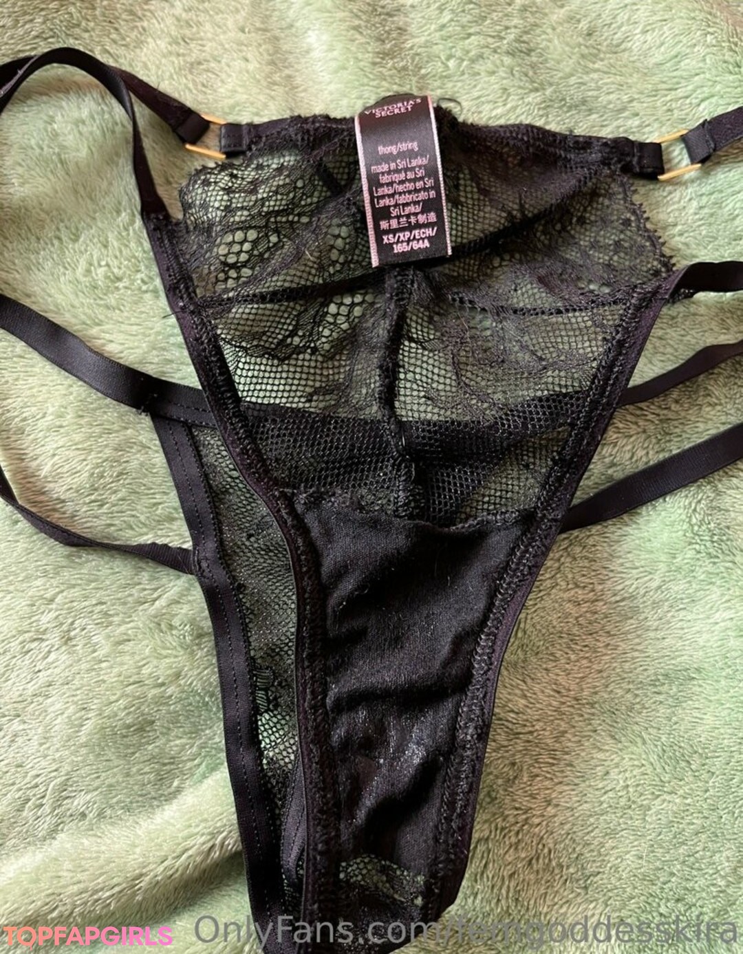 Foto desnuda filtrada de OnlyFans de Goddess Kira #65 Foto desnuda filtrada de OnlyFans de Goddess Kira #65