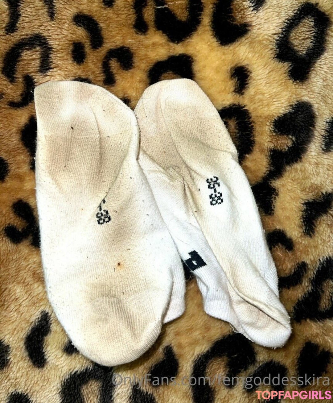 Foto desnuda filtrada de OnlyFans de Goddess Kira #80 Foto desnuda filtrada de OnlyFans de Goddess Kira #80