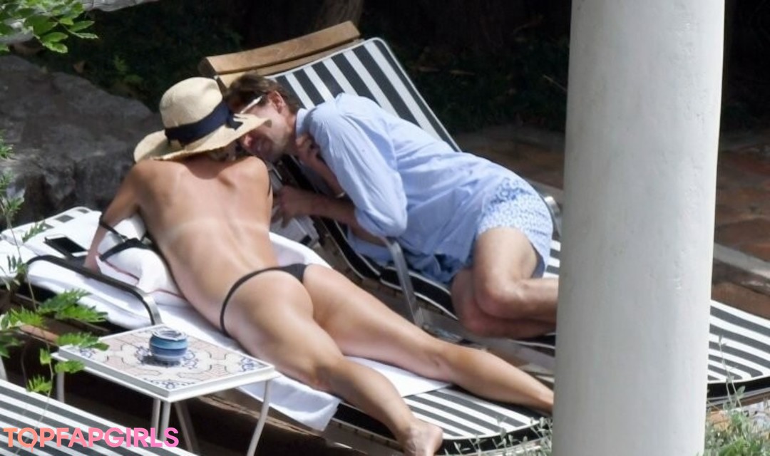 Foto desnuda filtrada de OnlyFans de Maria Sharapova #40 Foto desnuda filtrada de OnlyFans de Maria Sharapova #40