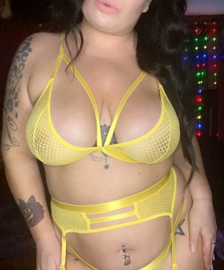 Foto desnuda filtrada de OnlyFans de Cuntsuela