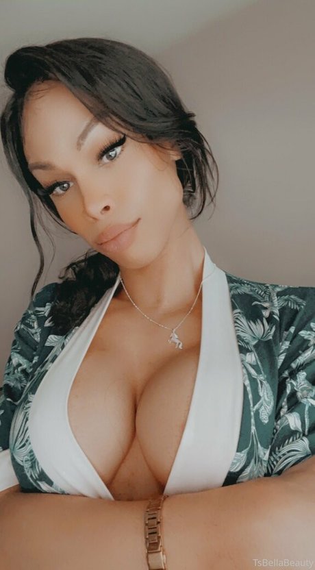 Foto desnuda filtrada de OnlyFans de Tsbellabeauty