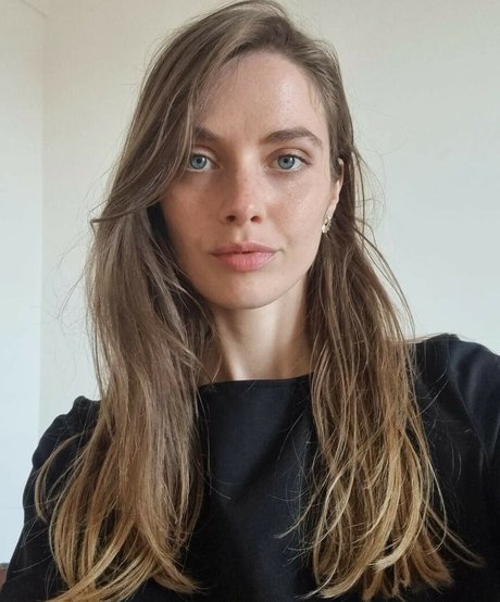 Foto desnuda filtrada de OnlyFans de Juliet Searle