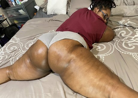 Lasvegasbootyqueen