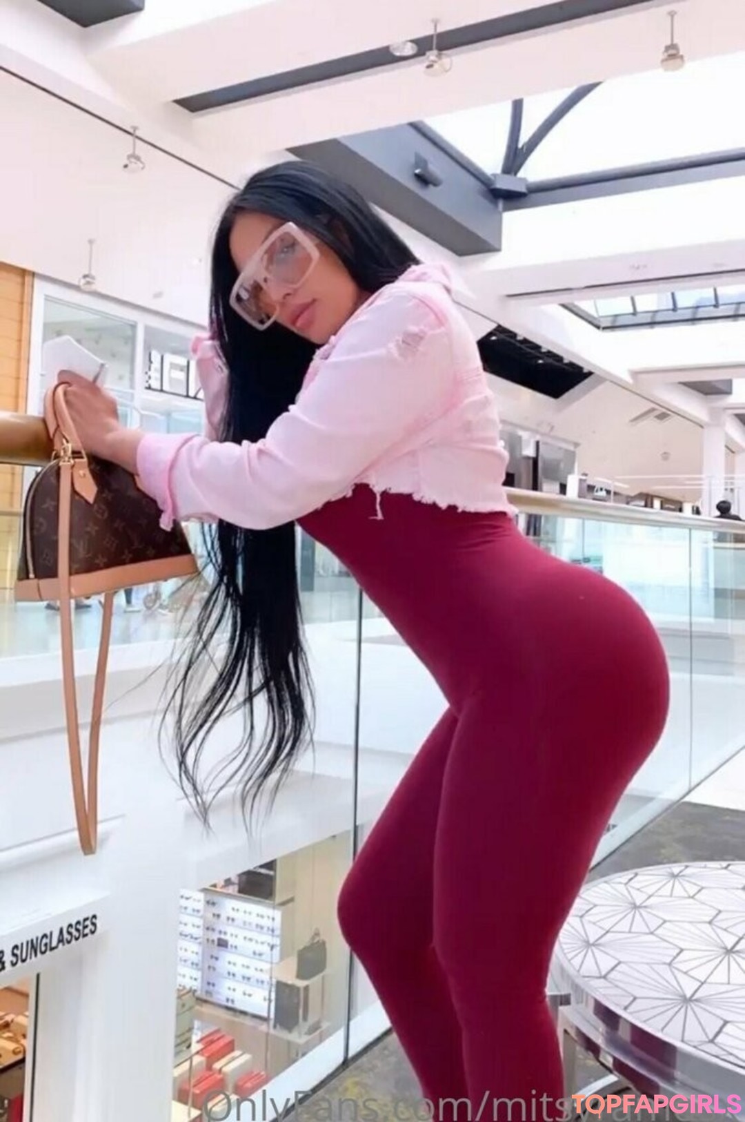 Foto desnuda filtrada de OnlyFans de Mitsyramosx #50 Foto desnuda filtrada de OnlyFans de Mitsyramosx #50