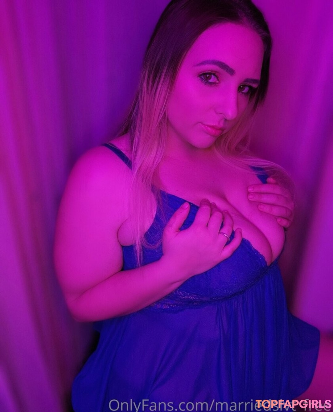 Foto desnuda filtrada de OnlyFans de Marriedslvtfree #148 Foto desnuda filtrada de OnlyFans de Marriedslvtfree #148