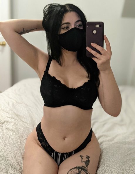 Foto desnuda filtrada de OnlyFans de Kawaiiinquisitor