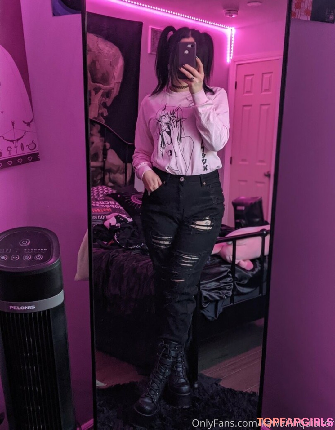 Foto desnuda filtrada de OnlyFans de Kawaiiinquisitor #63 Foto desnuda filtrada de OnlyFans de Kawaiiinquisitor #63