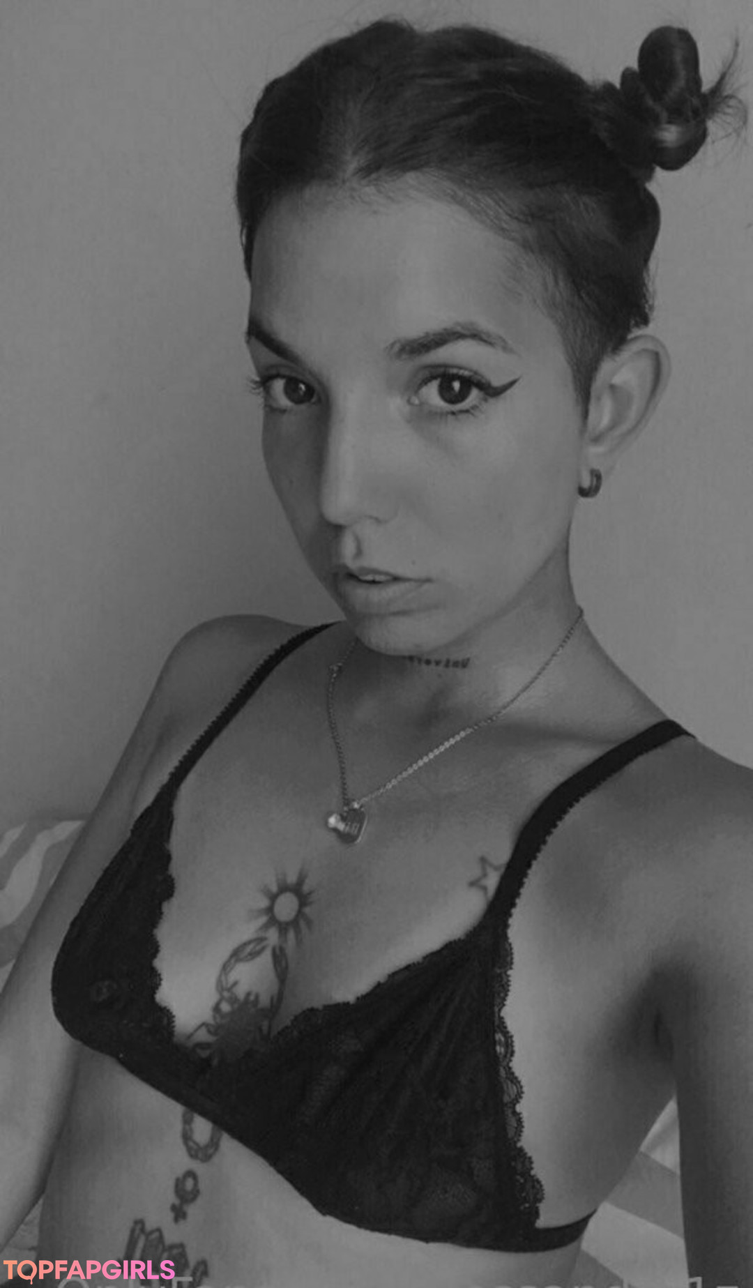 Foto desnuda filtrada de OnlyFans de Alessandra1z #72 Foto desnuda filtrada de OnlyFans de Alessandra1z #72