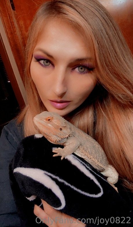 Foto desnuda filtrada de OnlyFans de Joy0822