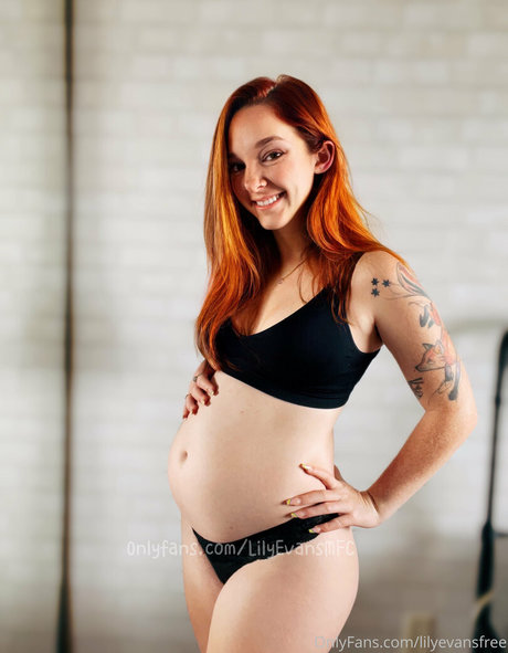 Foto desnuda filtrada de OnlyFans de Lilyevansfree