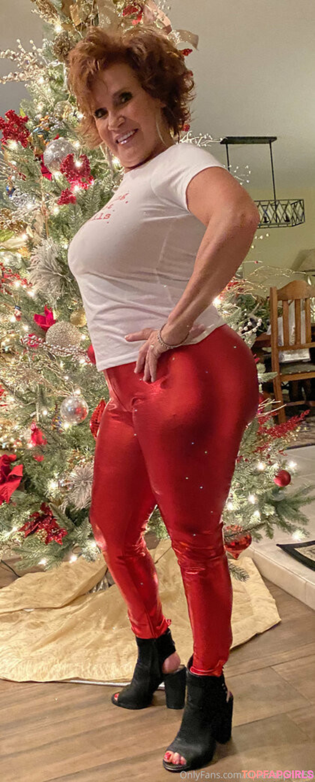 Foto desnuda filtrada de OnlyFans de Dixiedauphin50 #482 Foto desnuda filtrada de OnlyFans de Dixiedauphin50 #482