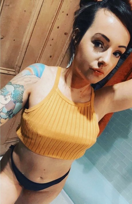 Maisey Brooks