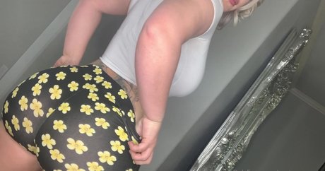 Foto desnuda filtrada de OnlyFans de Austynmonroe
