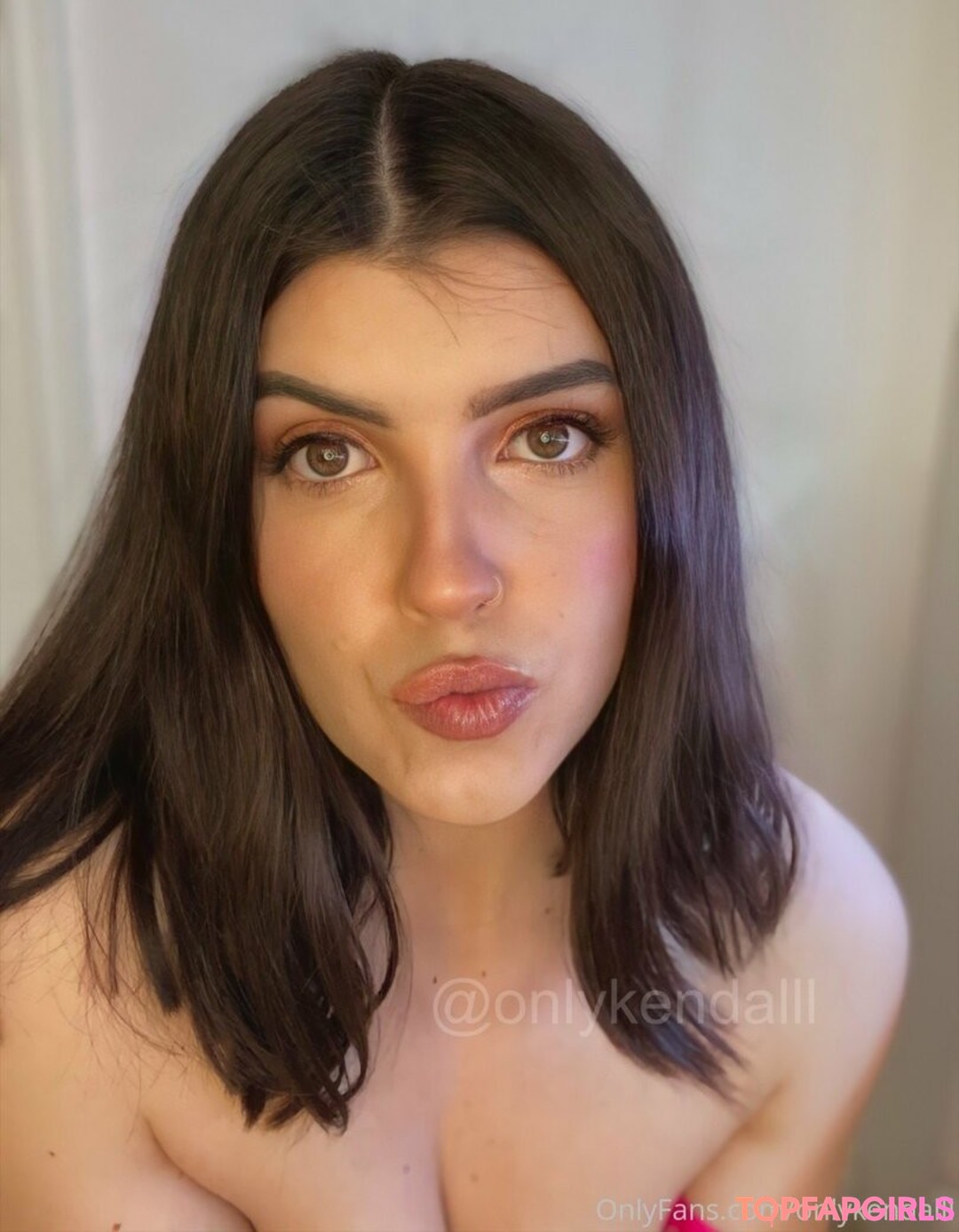 Foto desnuda filtrada de OnlyFans de Averywestvip #19 Foto desnuda filtrada de OnlyFans de Averywestvip #19