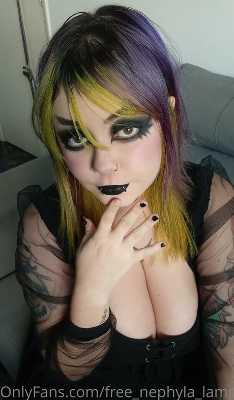 Foto desnuda filtrada de OnlyFans de Freecybernyxie