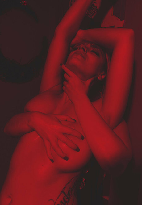 Foto desnuda filtrada de OnlyFans de Pashavixen