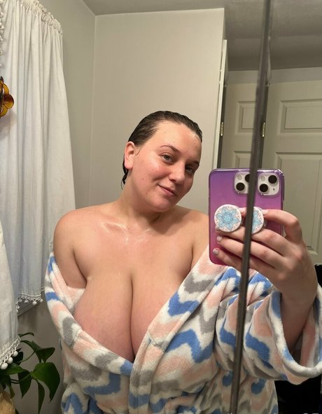 Bustybae95