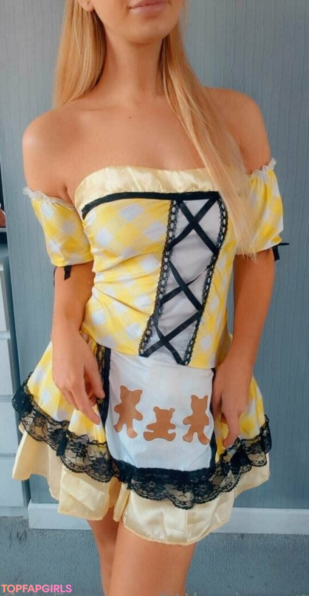 Foto desnuda filtrada de OnlyFans de Littlemissconnie #228 Foto desnuda filtrada de OnlyFans de Littlemissconnie #228