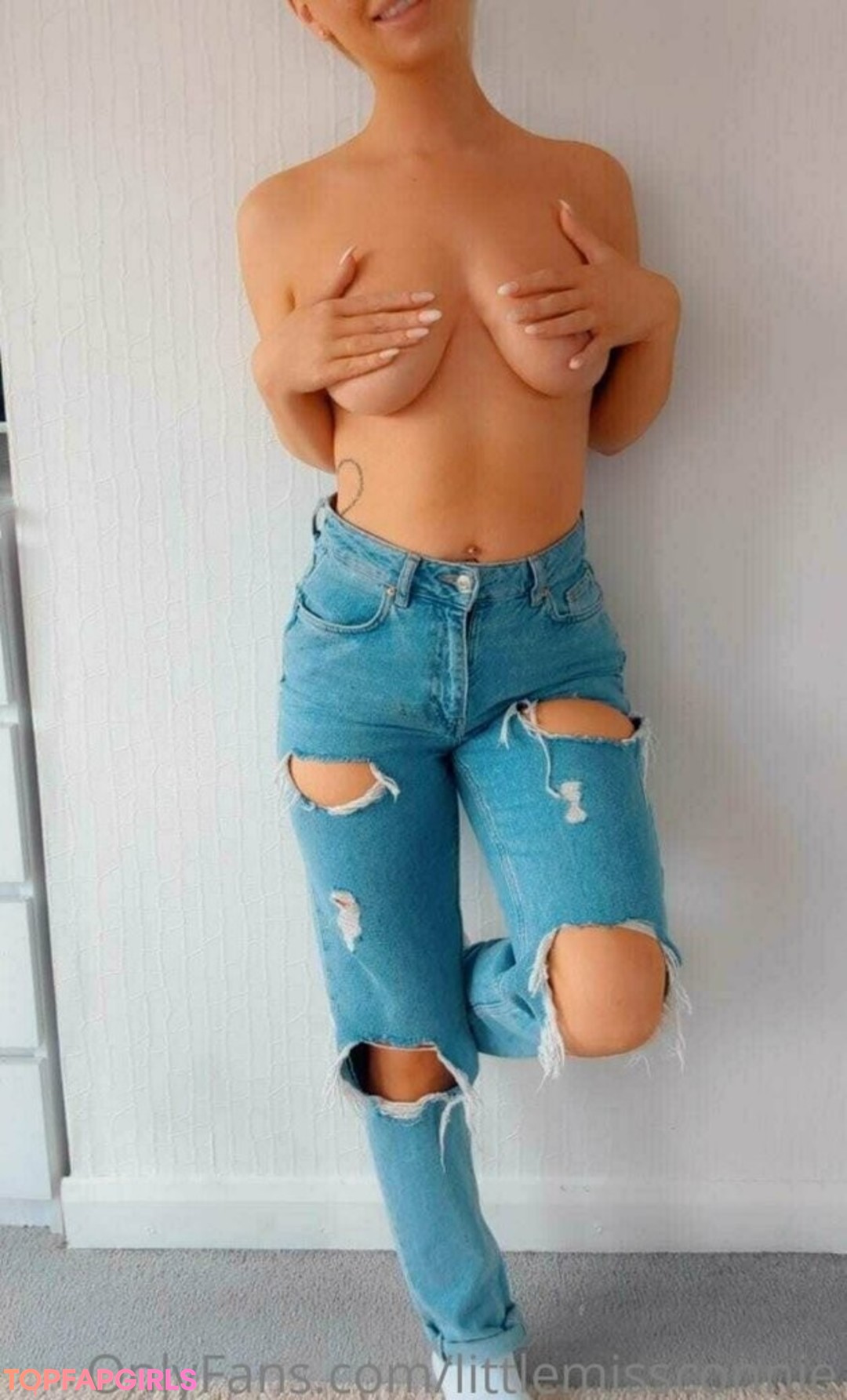 Foto desnuda filtrada de OnlyFans de Littlemissconnie #26 Foto desnuda filtrada de OnlyFans de Littlemissconnie #26