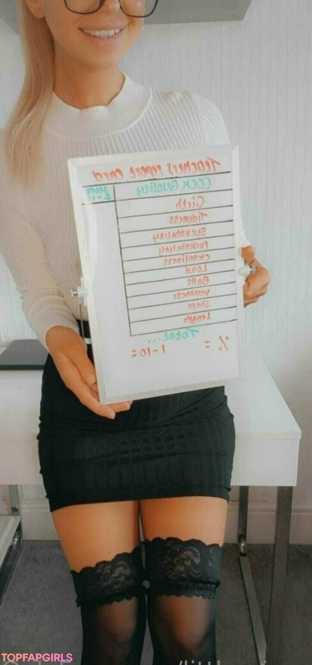 Foto desnuda filtrada de OnlyFans de Littlemissconnie #312 Foto desnuda filtrada de OnlyFans de Littlemissconnie #312