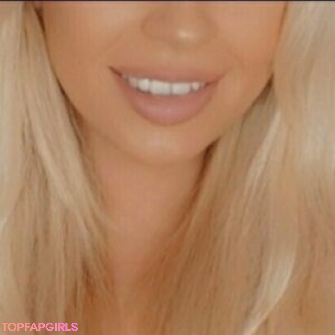 Foto desnuda filtrada de OnlyFans de Littlemissconnie #50 Foto desnuda filtrada de OnlyFans de Littlemissconnie #50