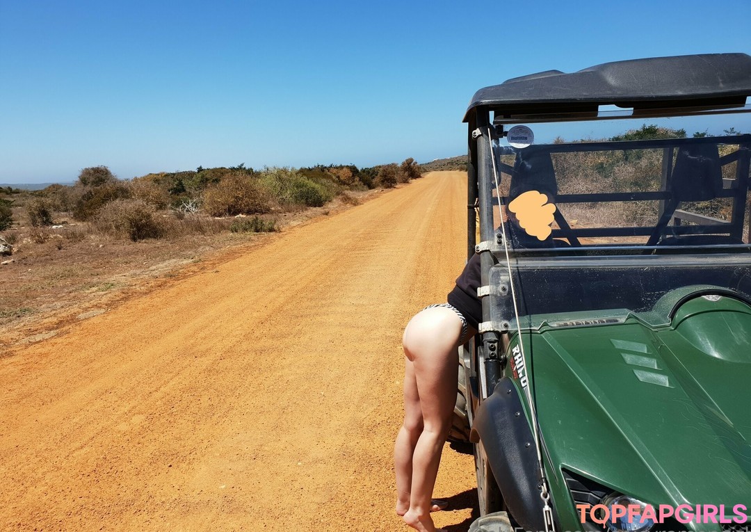 Foto desnuda filtrada de OnlyFans de Spicyramengirl #157 Foto desnuda filtrada de OnlyFans de Spicyramengirl #157