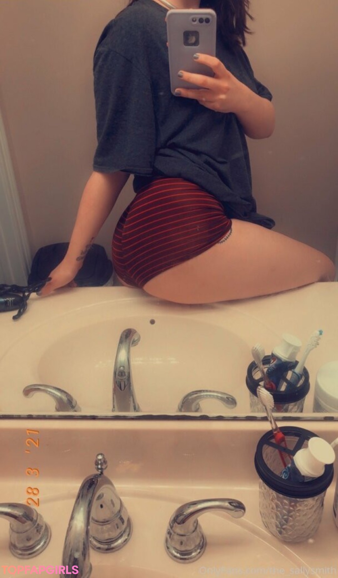 Foto desnuda filtrada de OnlyFans de Thesallysmith #9 Foto desnuda filtrada de OnlyFans de Thesallysmith #9