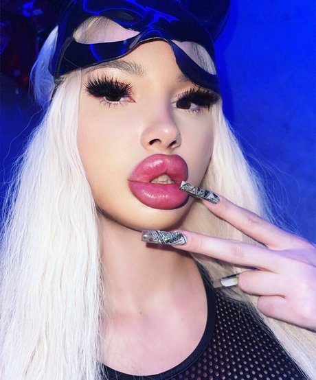 Foto desnuda filtrada de OnlyFans de Russian Bomba Tut