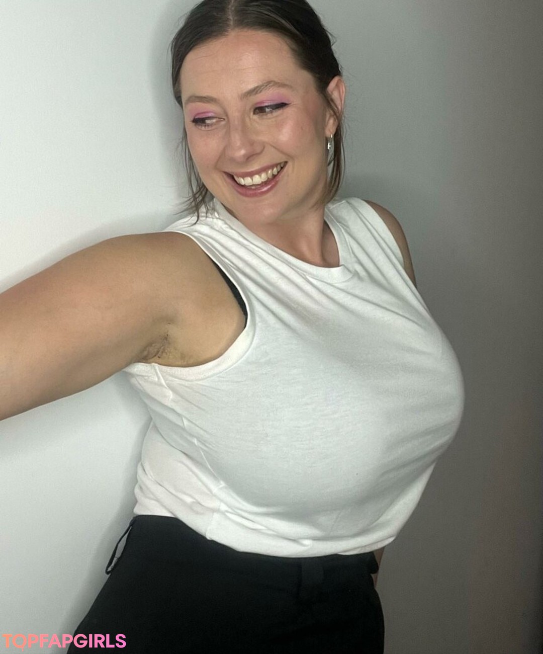 Foto desnuda filtrada de OnlyFans de Sliceofsalami #249 Foto desnuda filtrada de OnlyFans de Sliceofsalami #249