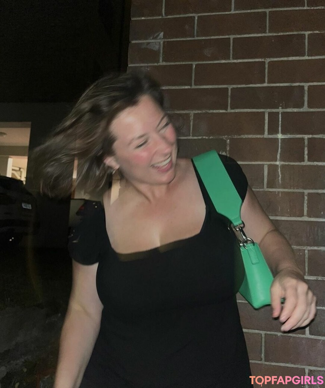 Foto desnuda filtrada de OnlyFans de Sliceofsalami #294 Foto desnuda filtrada de OnlyFans de Sliceofsalami #294