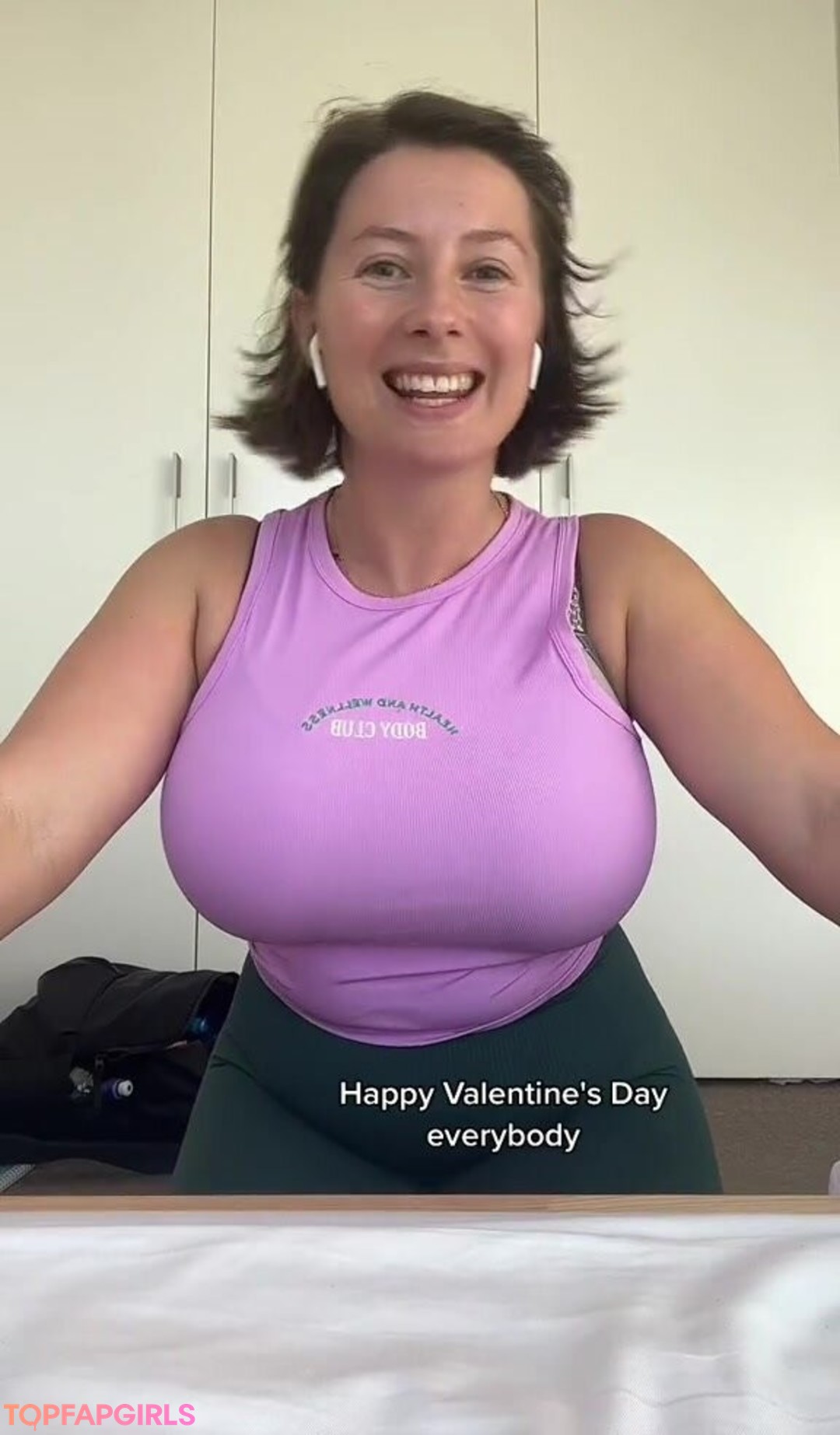 Foto desnuda filtrada de OnlyFans de Sliceofsalami #341 Foto desnuda filtrada de OnlyFans de Sliceofsalami #341