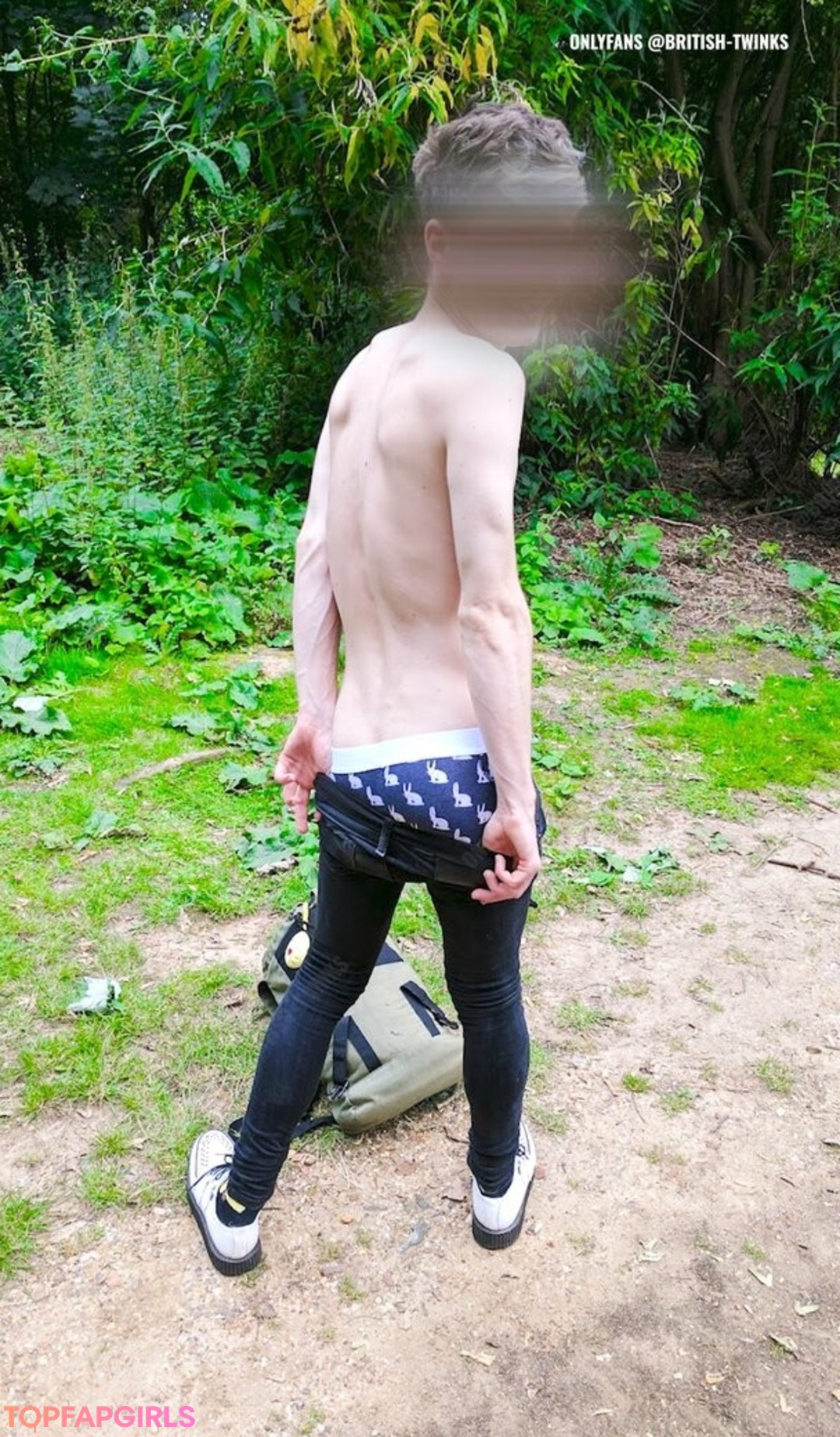 Foto desnuda filtrada de OnlyFans de Britishtwinks #65 Foto desnuda filtrada de OnlyFans de Britishtwinks #65
