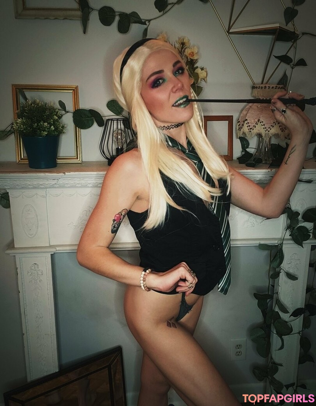 Foto desnuda filtrada de OnlyFans de Chaosandmagic #43 Foto desnuda filtrada de OnlyFans de Chaosandmagic #43