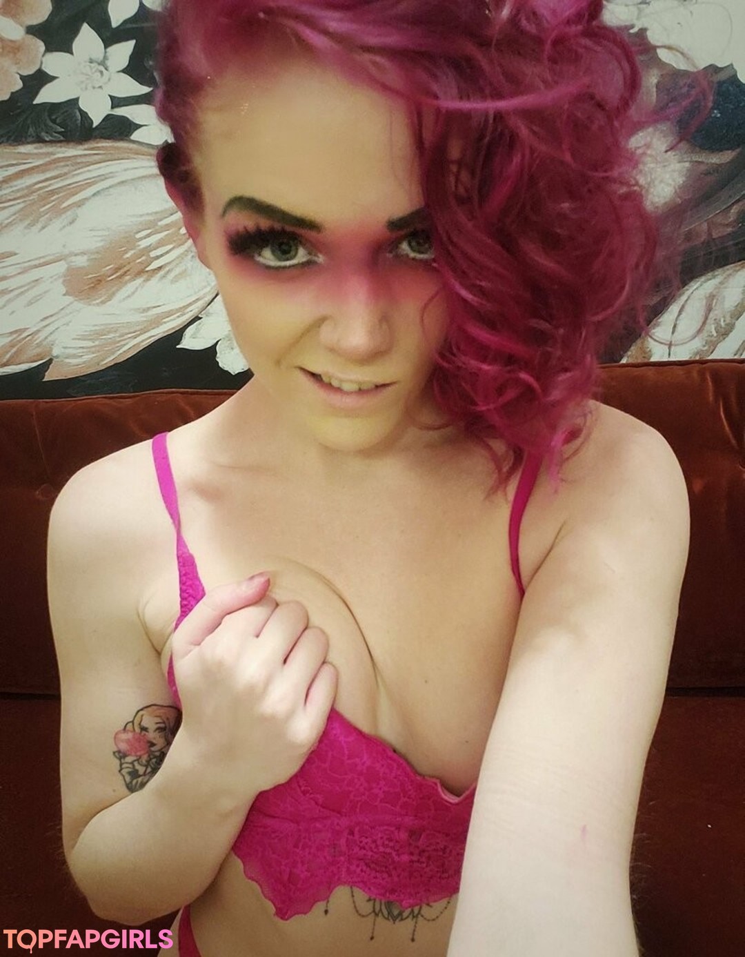 Foto desnuda filtrada de OnlyFans de Chaosandmagic #57 Foto desnuda filtrada de OnlyFans de Chaosandmagic #57