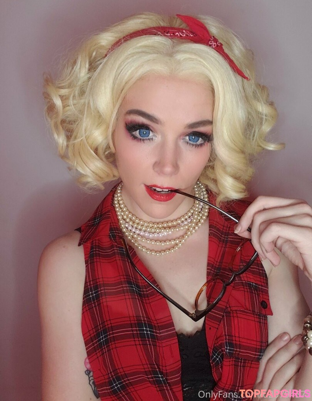 Foto desnuda filtrada de OnlyFans de Chaosandmagic #60 Foto desnuda filtrada de OnlyFans de Chaosandmagic #60