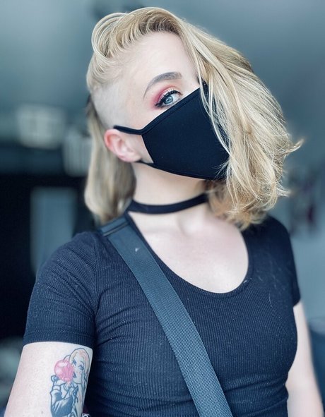 Foto desnuda filtrada de OnlyFans de Chaosandmagic